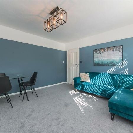 Appartement Vibrant & Stylish Mill Hill East Pad à Hendon Extérieur photo