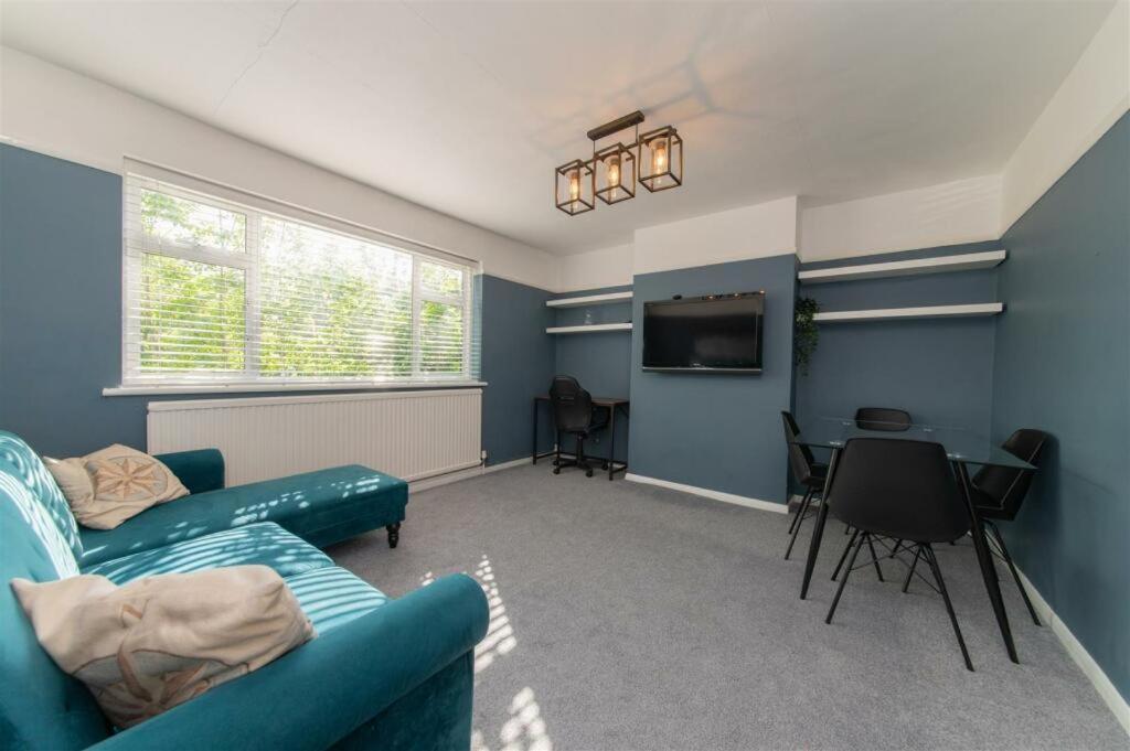 Appartement Vibrant & Stylish Mill Hill East Pad à Hendon Extérieur photo