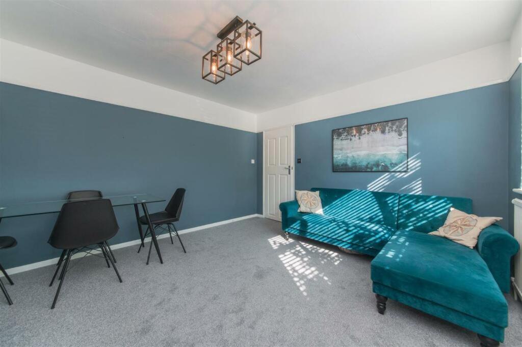 Appartement Vibrant & Stylish Mill Hill East Pad à Hendon Extérieur photo