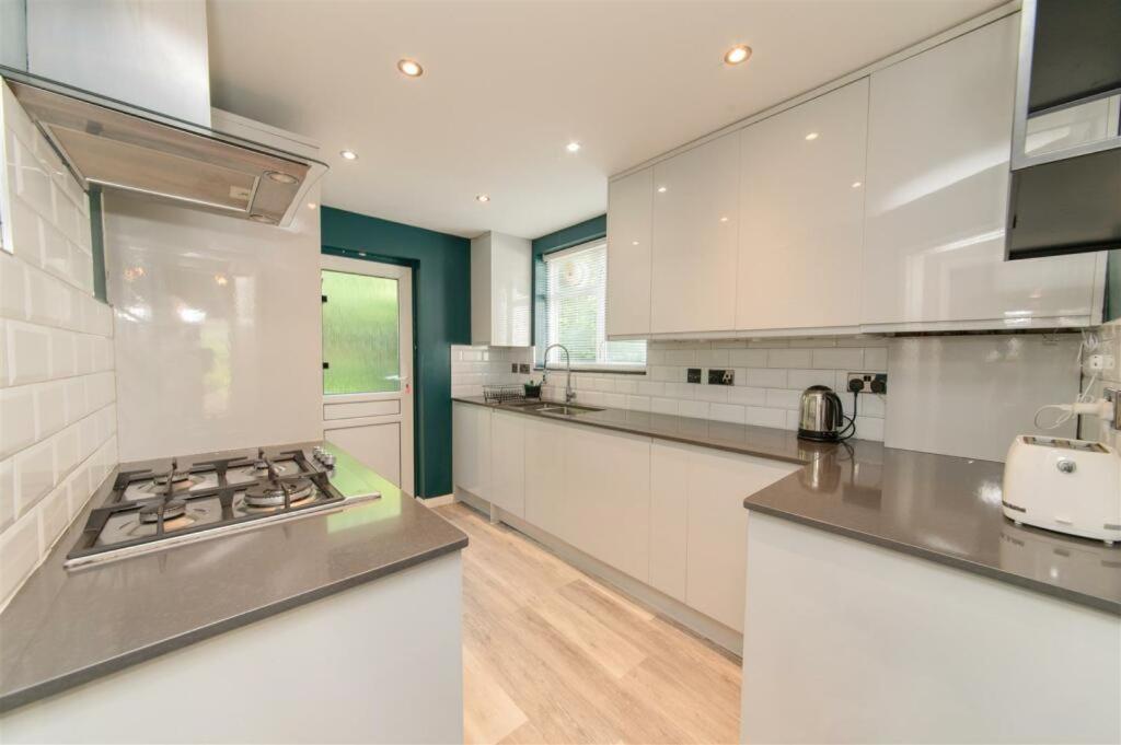 Appartement Vibrant & Stylish Mill Hill East Pad à Hendon Extérieur photo